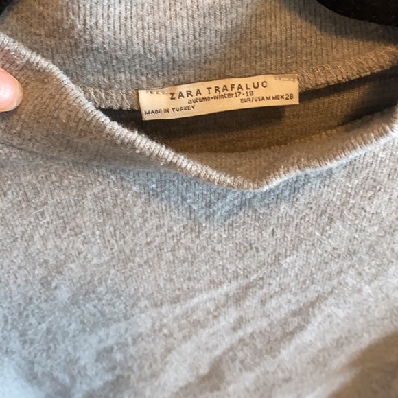 Zara grey short sleeve shirt - Picture 2 of 3